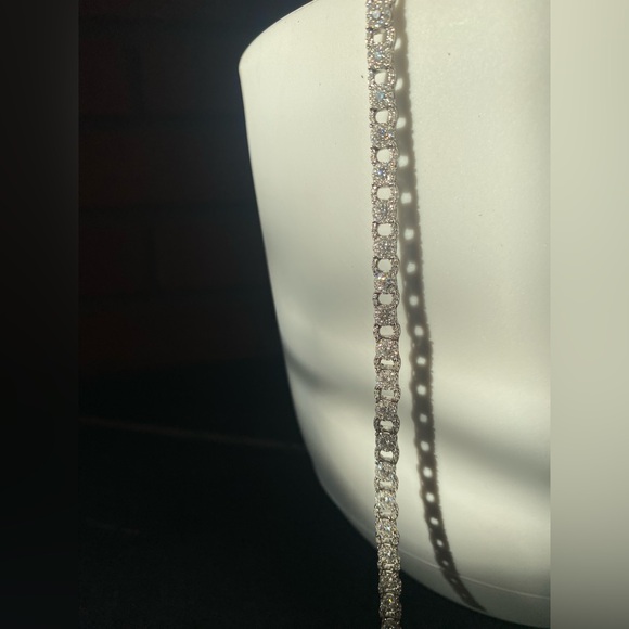 White gold Diamond tennis bracelet from Ben Moss. - Picture 5 of 10